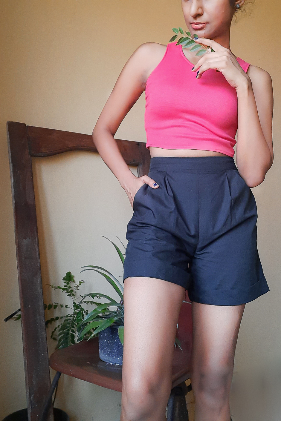 Lia - Folded Hem Short