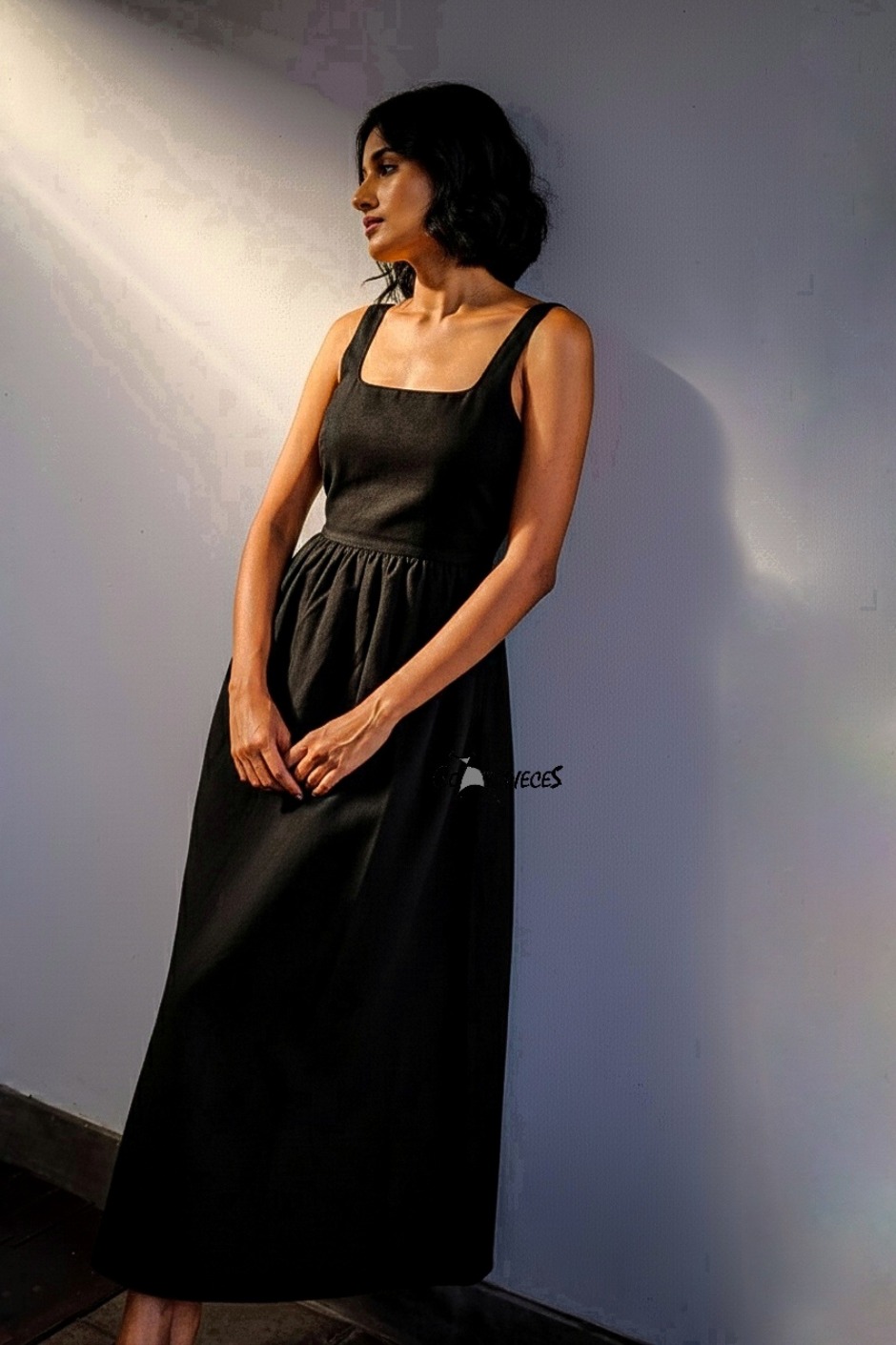 Lucy - Sleeveless Maxi Dress